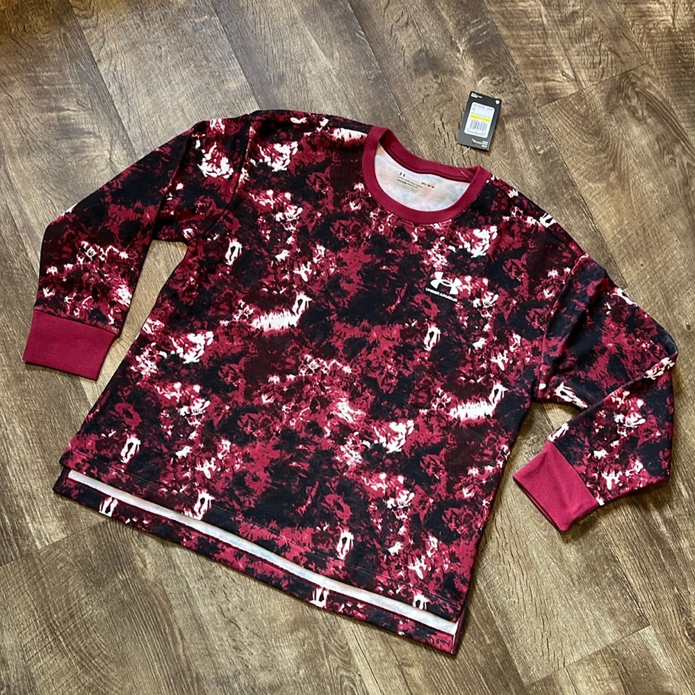 NWT UA oversized crew neck sweatshirt